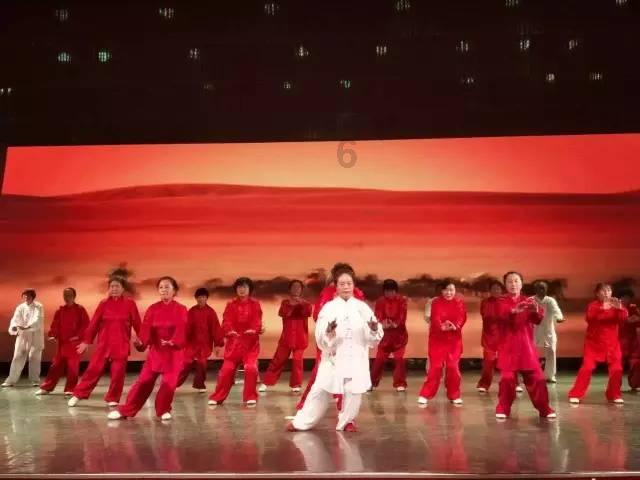 空中抛枪无敌版